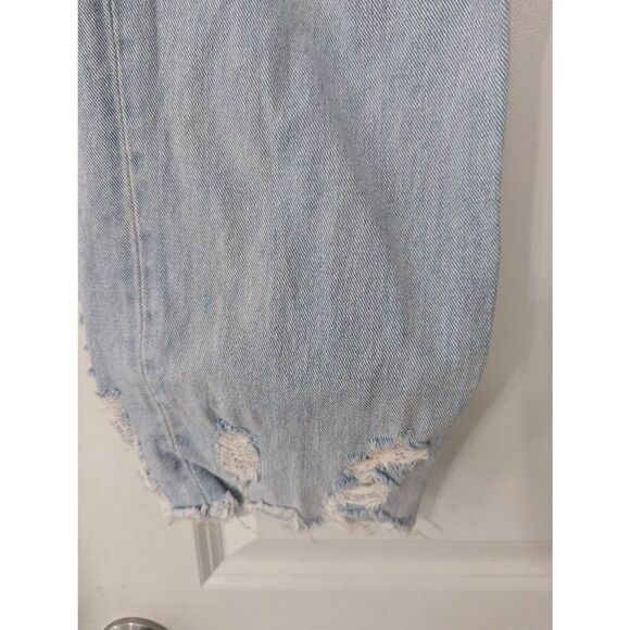 Flying Monkey straight leg Jeans women's size 31 light wash distressed step hem - Picture 3 of 8